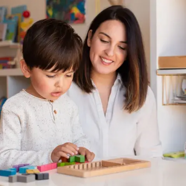 Lớp thủ công vui vẻ